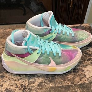 Men’s Nike Kevin Durant shoes